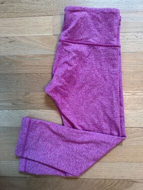 lululemon athletica Heathered Magenta Cropped Leggings